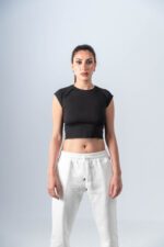 Half sleeve crop top