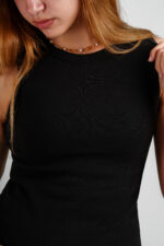 crew neck sleeveless top - Image 5