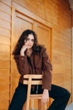 Mocha Cropped jacket - Image 5